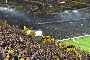解约金2500万欧！巴萨引援瞄准国米飞翼 若孔德离队就签他（配图示意）